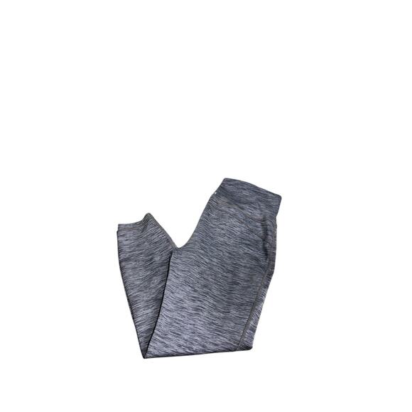 Gap Fit Athletic Capri Leggings Sz M Gray Thick Compression Midrise Yoga Gym - Picture 5 of 5